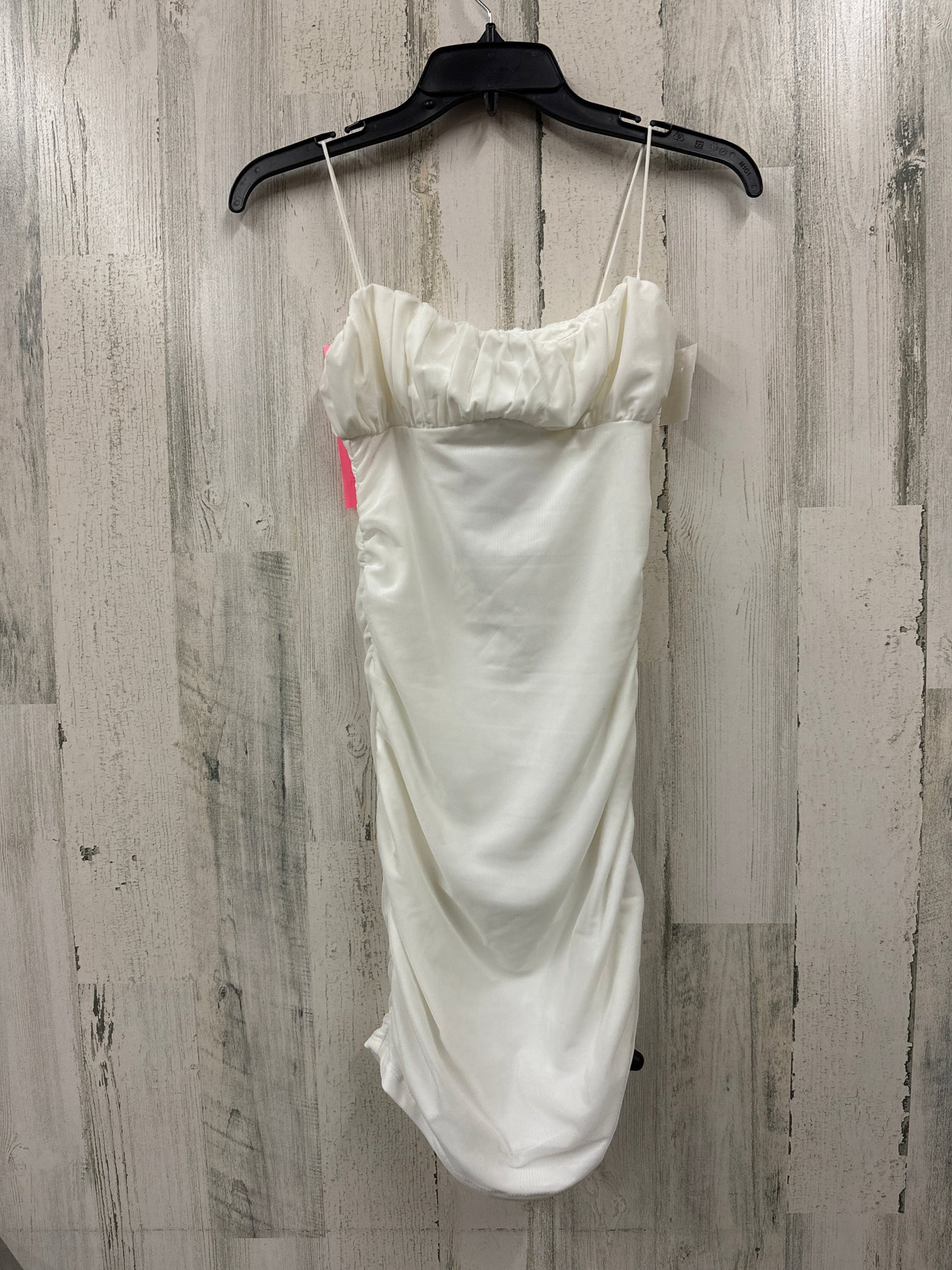 White Dress Casual Short Clothes Mentor, Size Xs