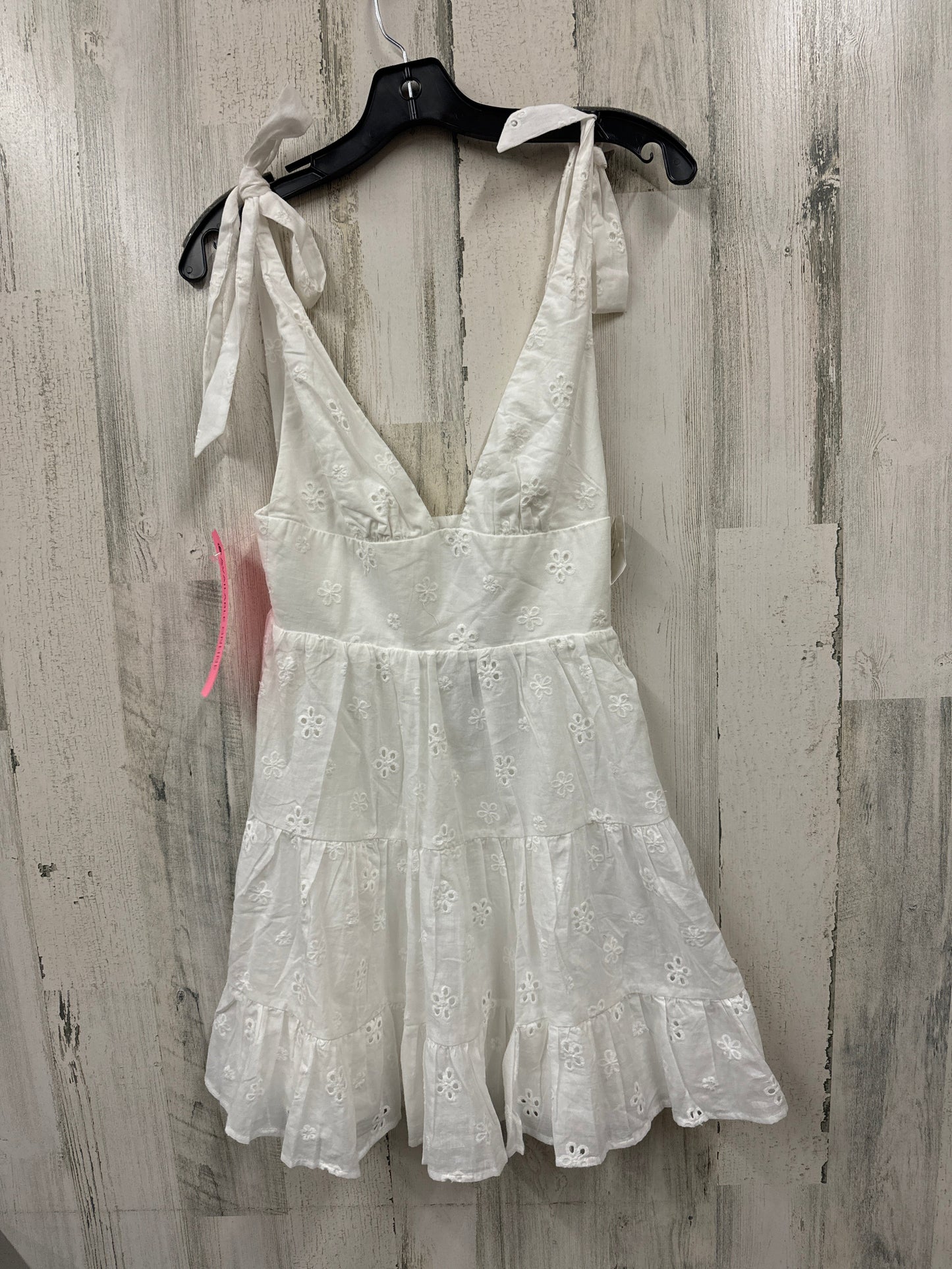 White Dress Casual Short Clothes Mentor, Size Xs