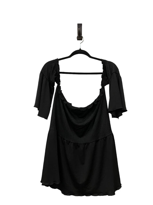 Top Short Sleeve By Boohoo Boutique In Black, Size: 1x