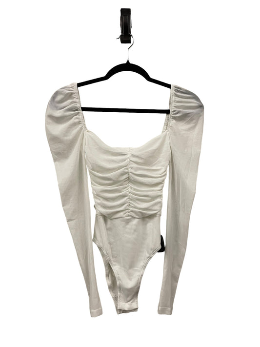 Bodysuit By Clothes Mentor In White, Size: Xs