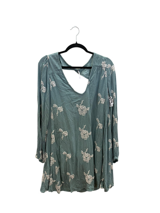 Dress Casual Short By Free People In Green, Size: L