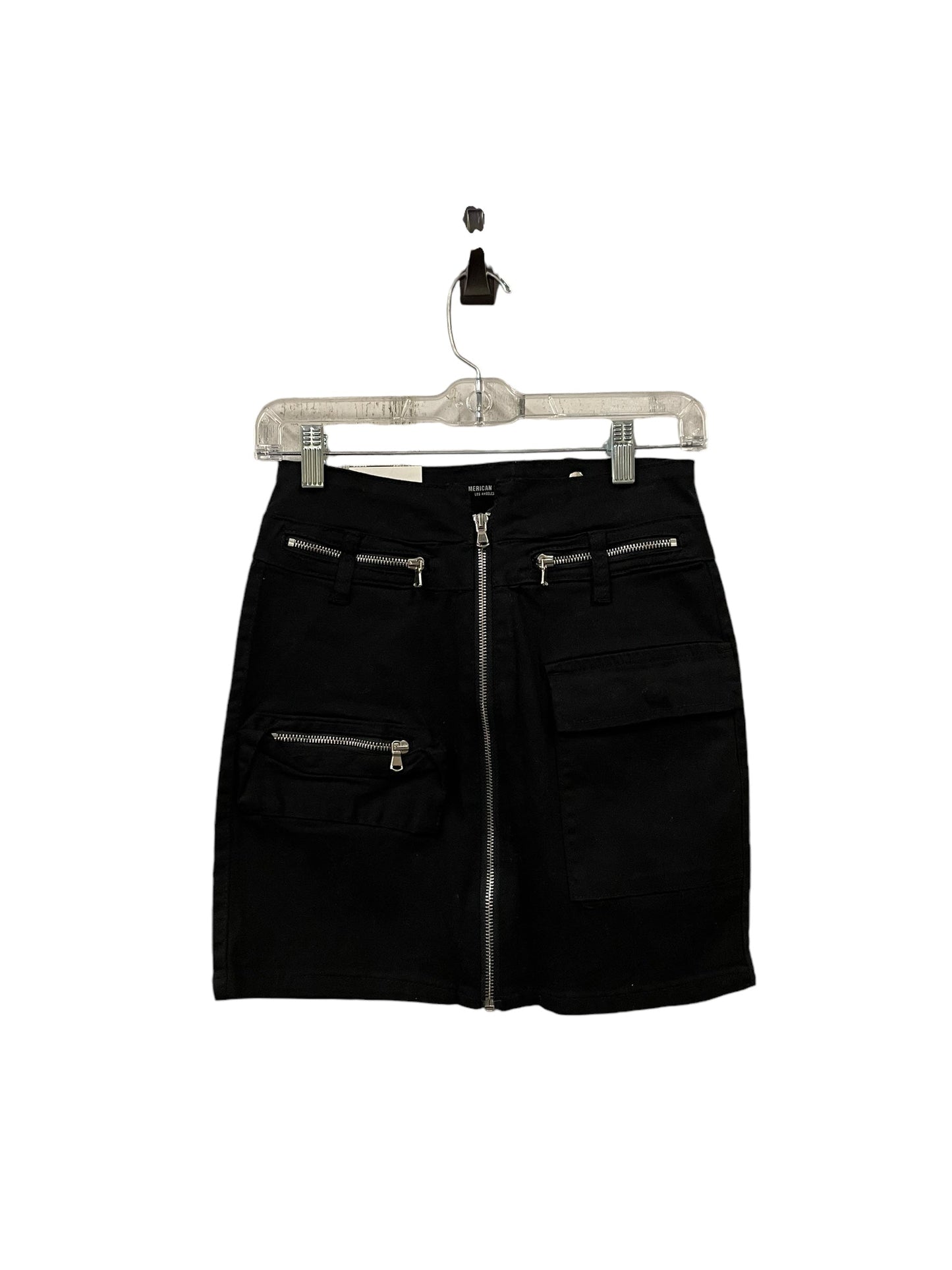 Skirt Mini & Short By Clothes Mentor In Black, Size: S