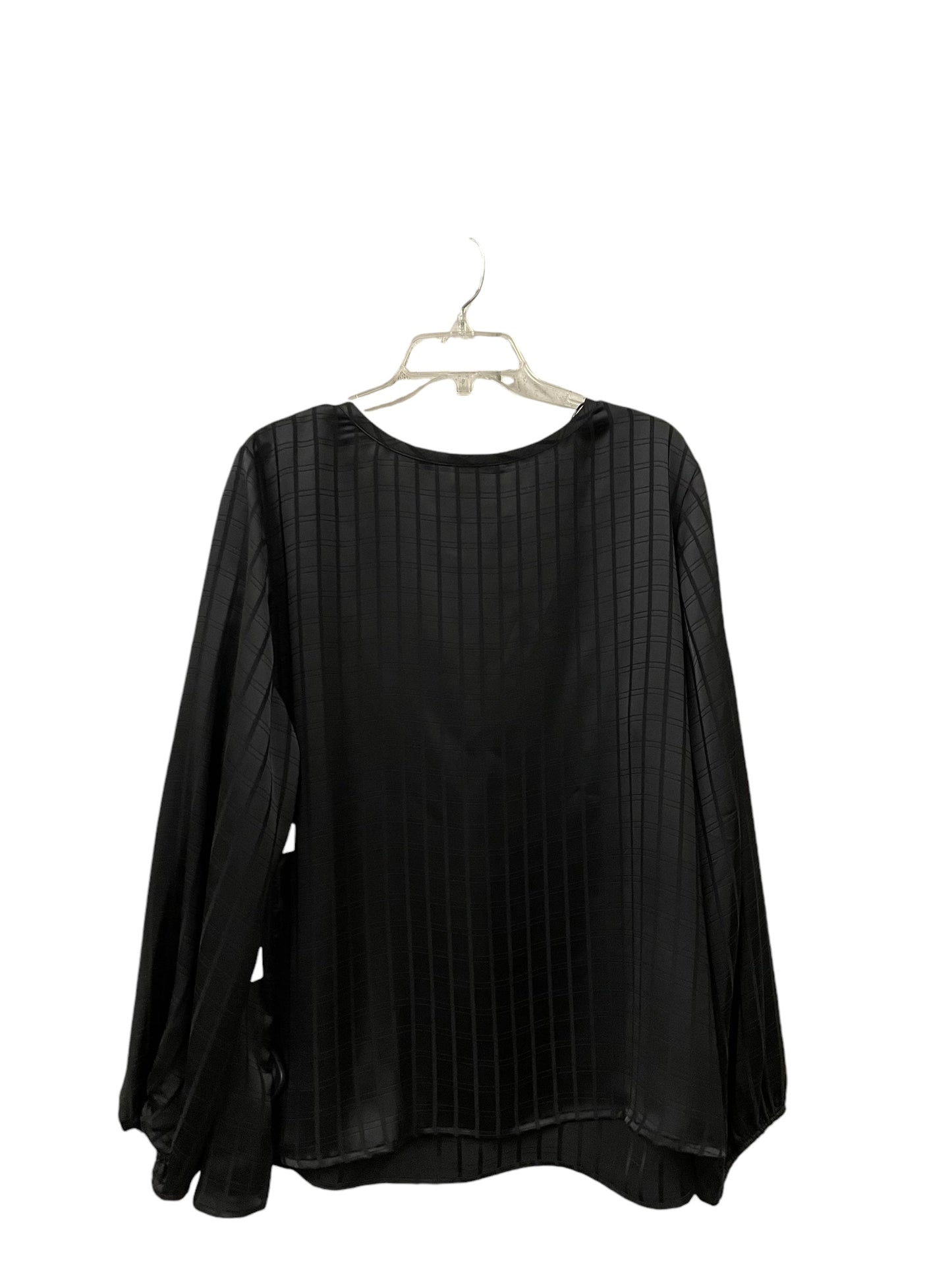 Top Long Sleeve By Liz Claiborne In Black, Size: 1x