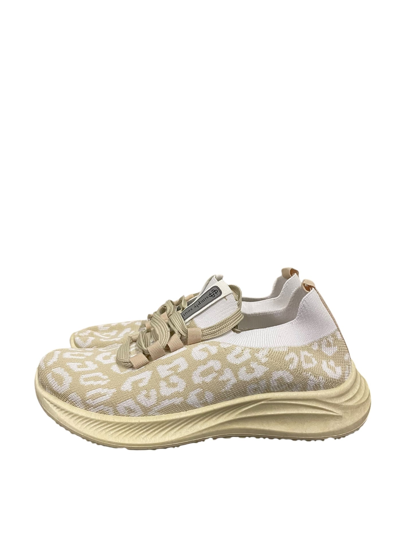 Shoes Athletic By Simply Southern In Cream, Size: 7.5