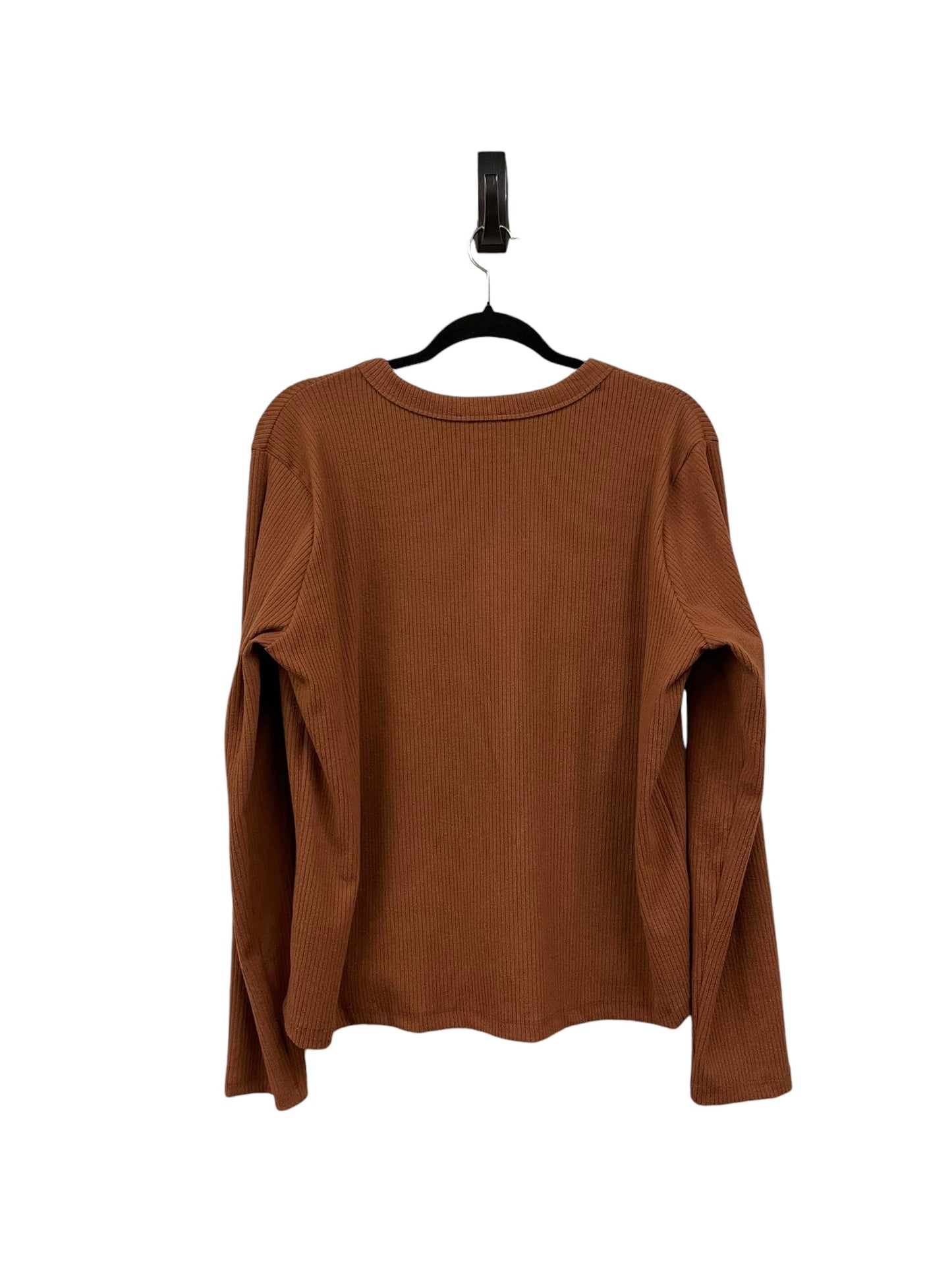 Top Long Sleeve By White Birch In Brown, Size: M