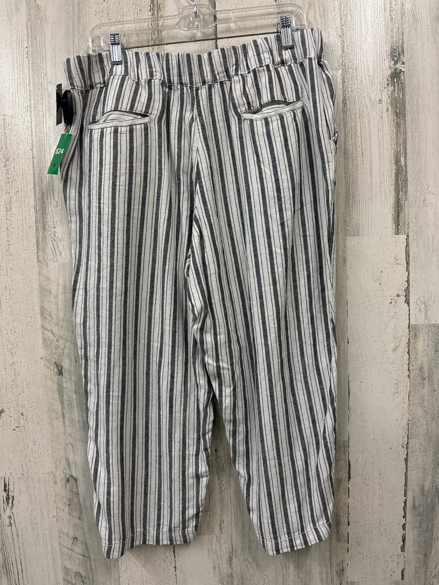 Striped Pattern Pants Cropped Dip, Size 14