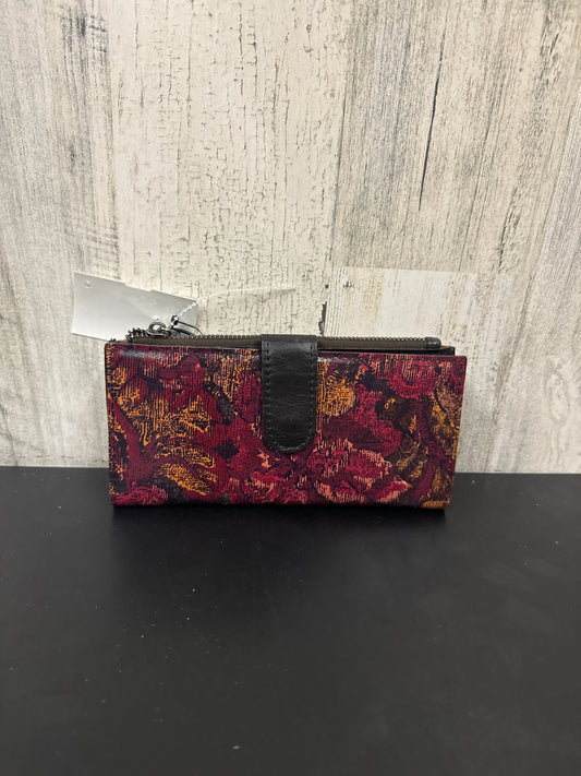 Wallet Designer Patricia Nash, Size Medium