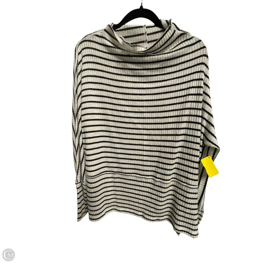 Top Long Sleeve By Maurices In Black & White, Size: L