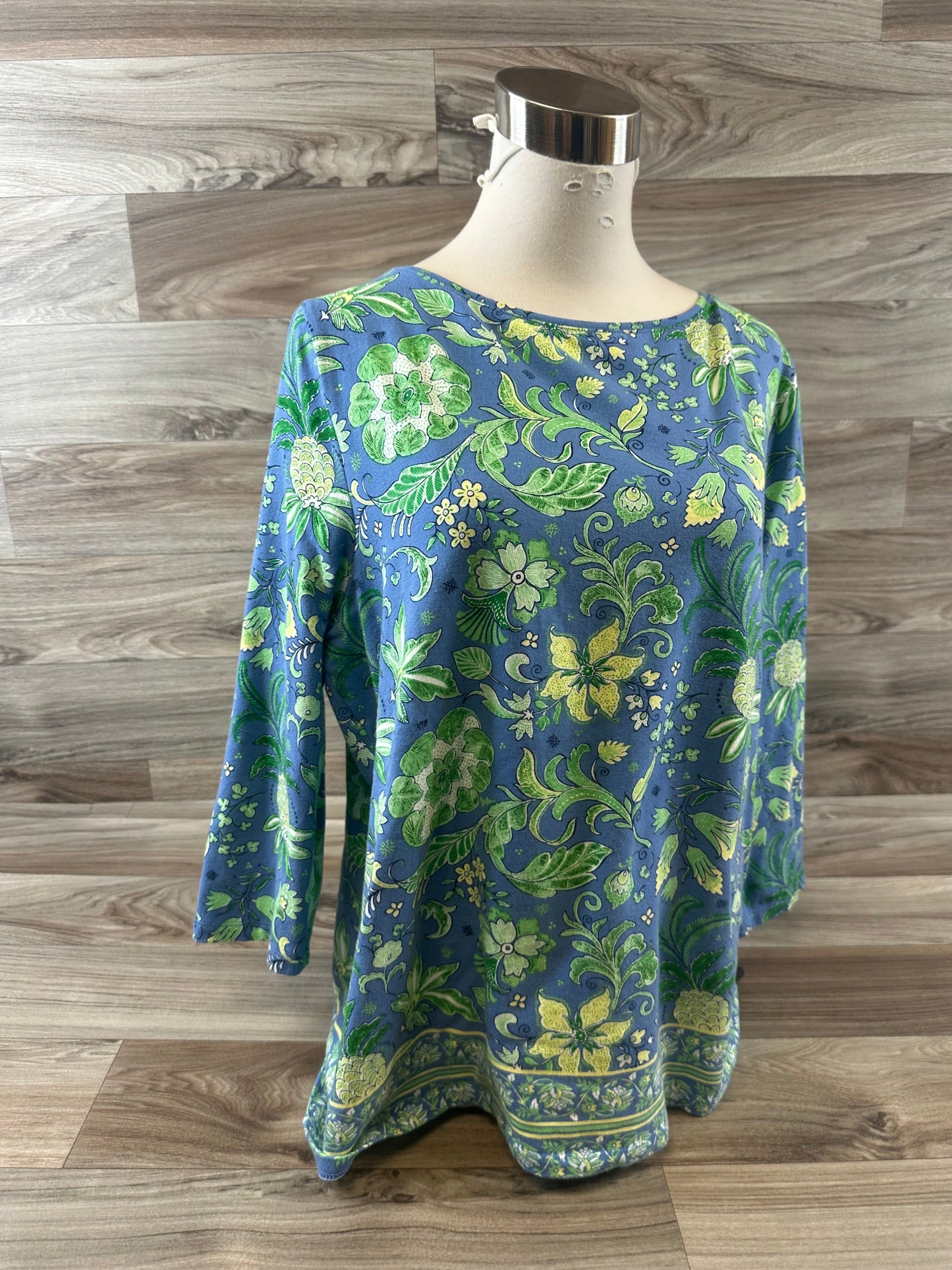 Top Short Sleeve By Clothes Mentor In Blue & Green, Size: Xl