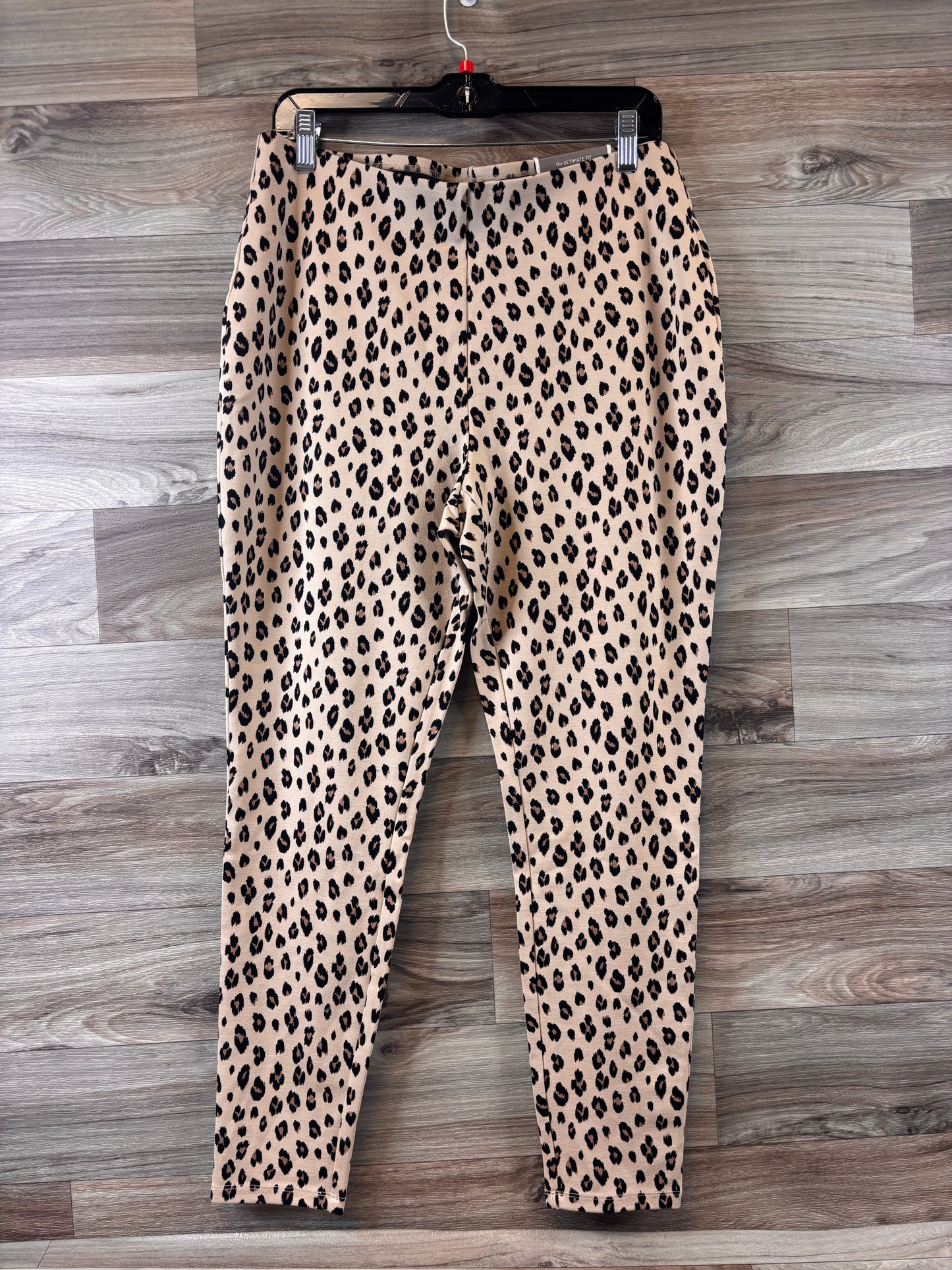 Pants Leggings By Chicos In Animal Print, Size: Large