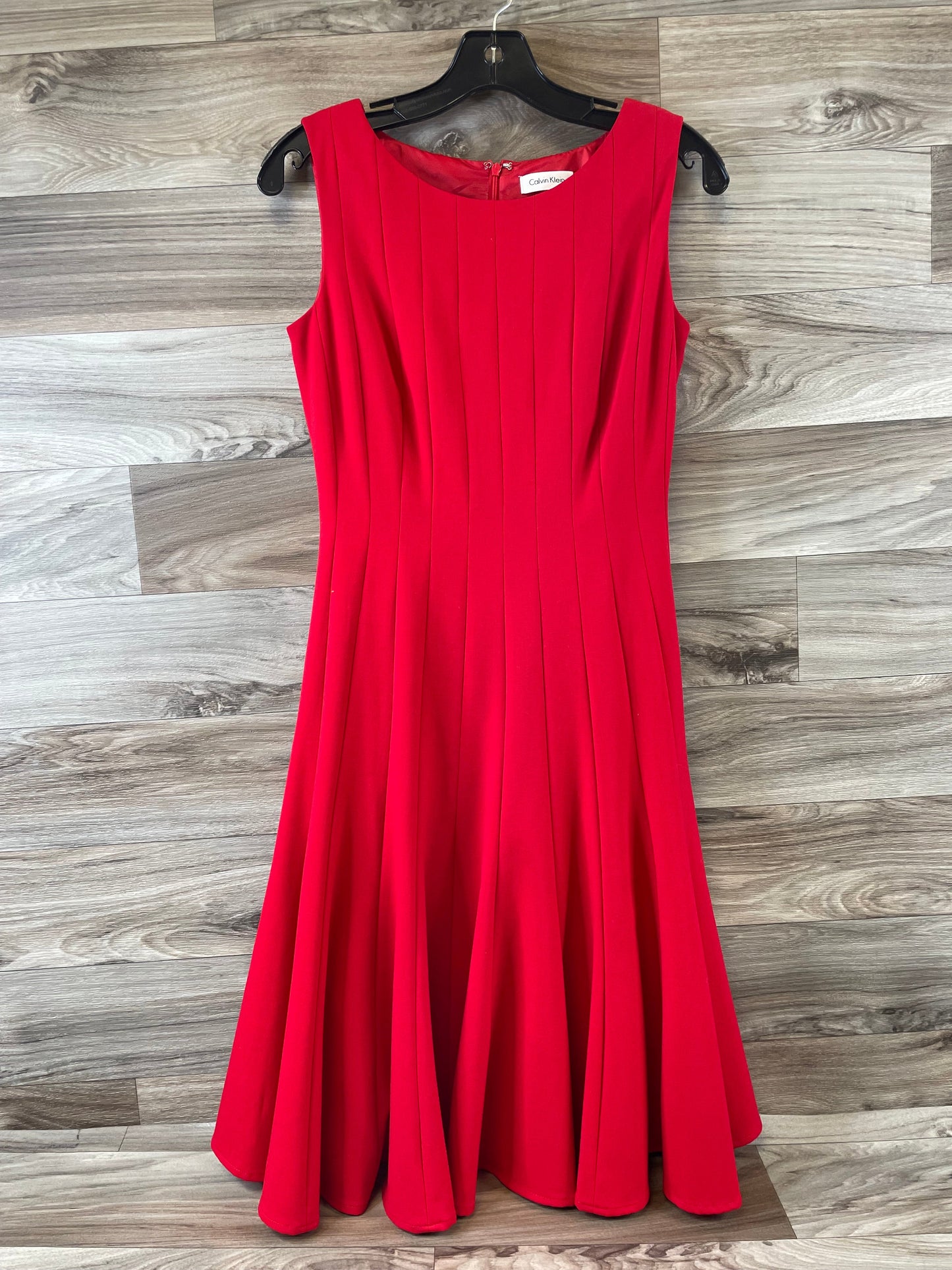 Dress Casual Midi By Calvin Klein In Red, Size: Xs