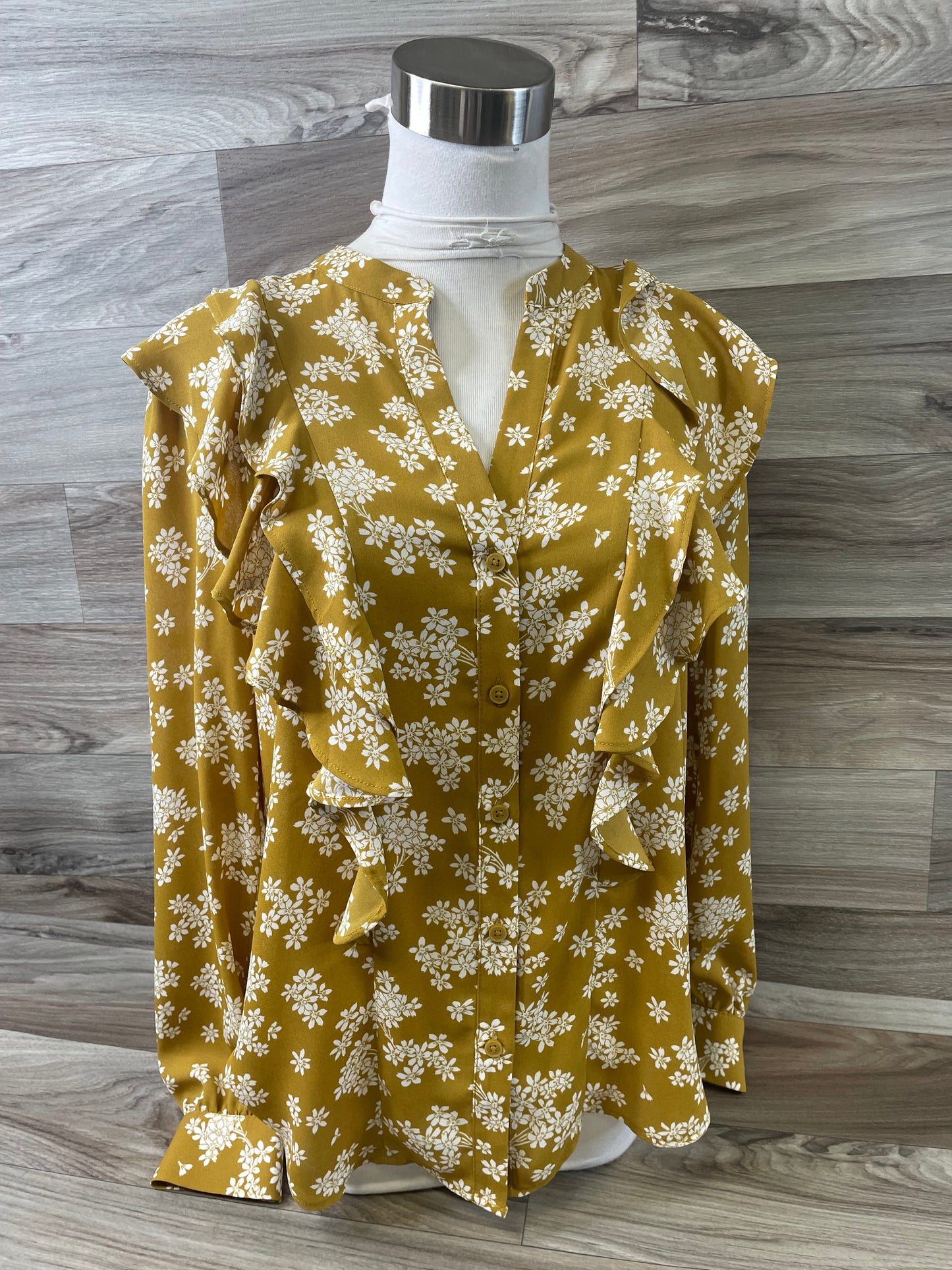 Top Long Sleeve By Ann Taylor In Yellow, Size: Xs