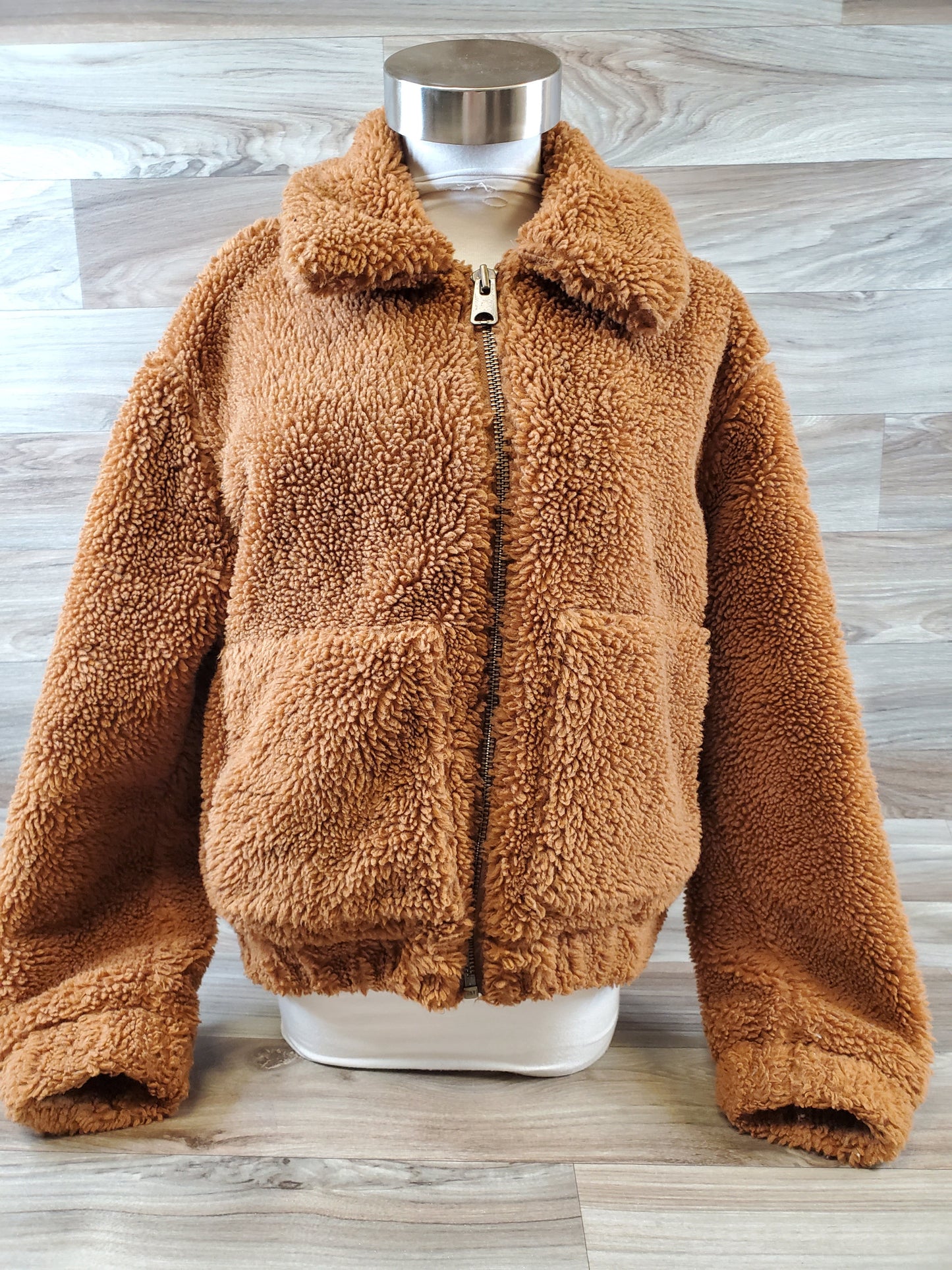 Jacket Faux Fur & Sherpa By Urban Outfitters In Brown, Size: S