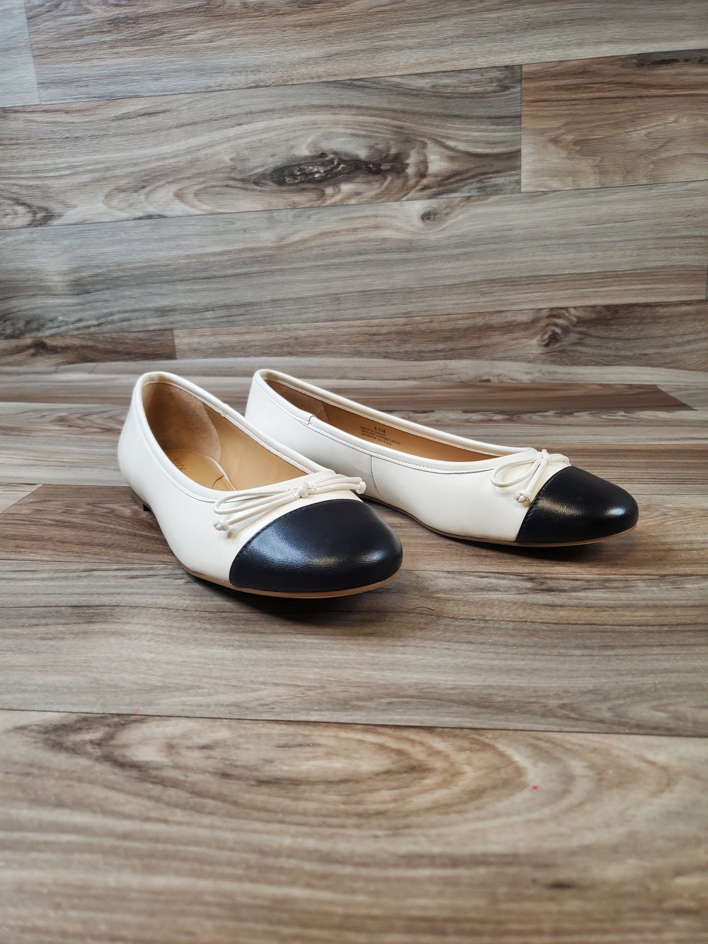 Shoes Flats By Talbots In Black & White, Size: 8.5