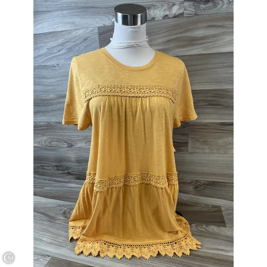 Top Short Sleeve Basic By Alya In Yellow, Size: M