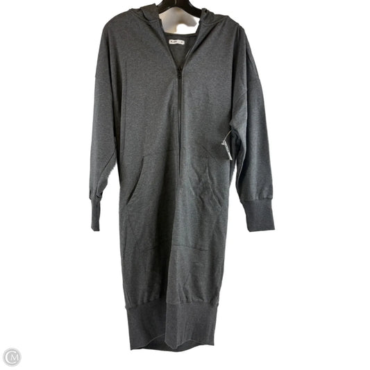 Sweatshirt Hoodie By Clothes Mentor In Grey, Size: Xs