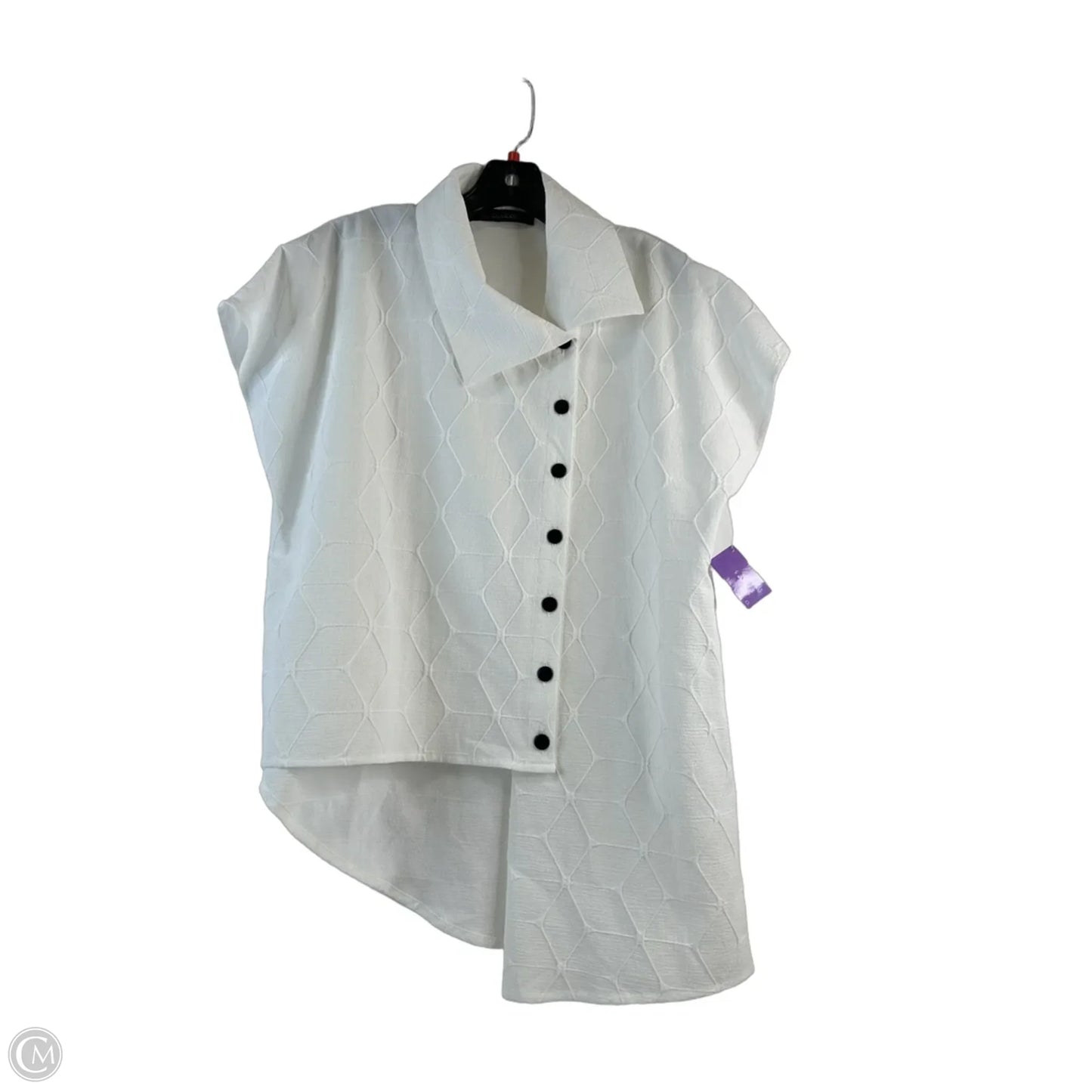Top Short Sleeve By Clothes Mentor In White, Size: M