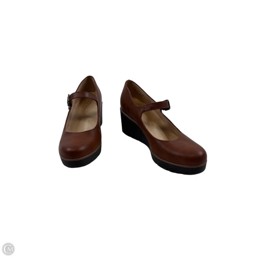 Shoes Heels Wedge By Naturalizer In Brown, Size: 10