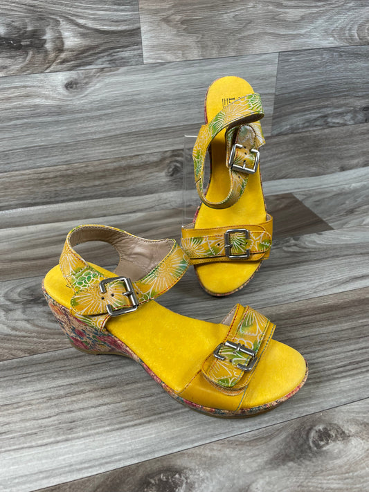 Yellow Sandals Heels Wedge Spring Step, Size 7.5