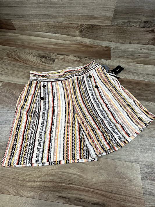 Multi-colored Shorts Robert Louis, Size 4