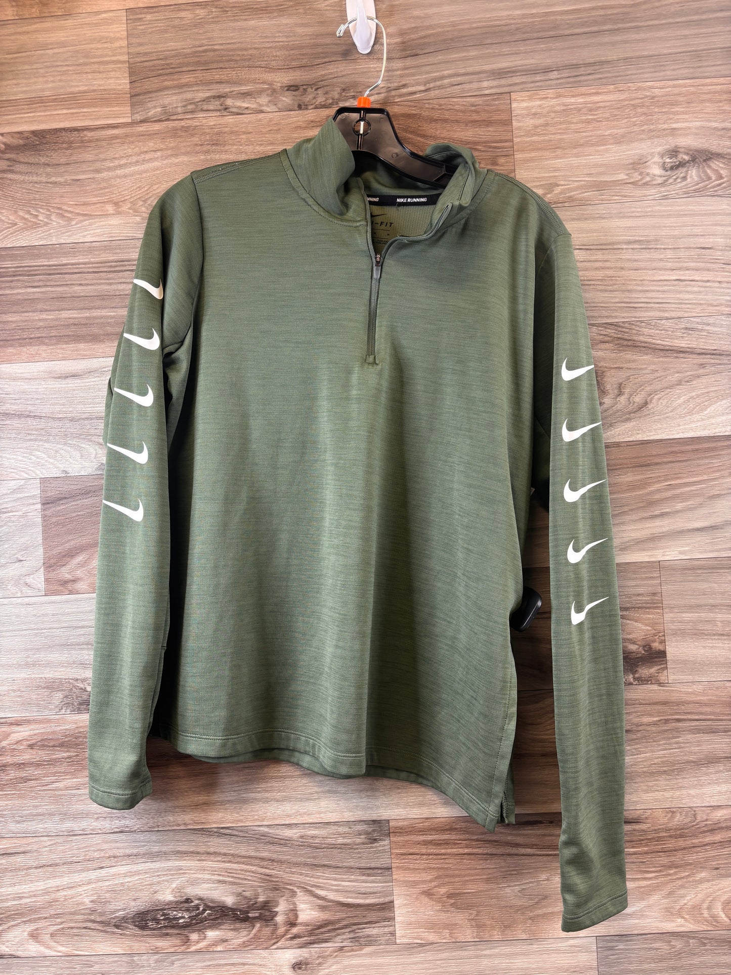 Athletic Top Long Sleeve Collar By Nike Apparel In Green, Size: M