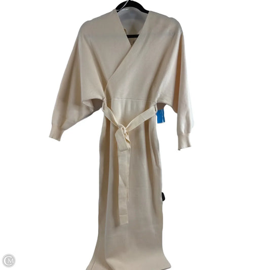 Dress Sweater By Clothes Mentor In Cream, Size: M