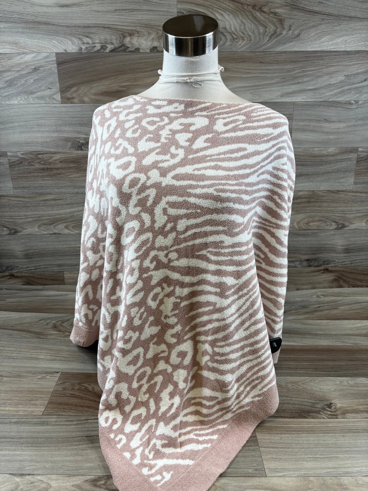 Poncho By Clothes Mentor In Animal Print, Size: Osfm