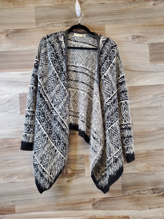 Sweater Cardigan By Rd Style In Black & White, Size: M