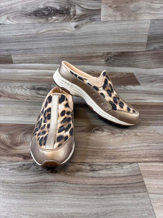 Shoes Flats By Easy Spirit In Animal Print, Size: 9