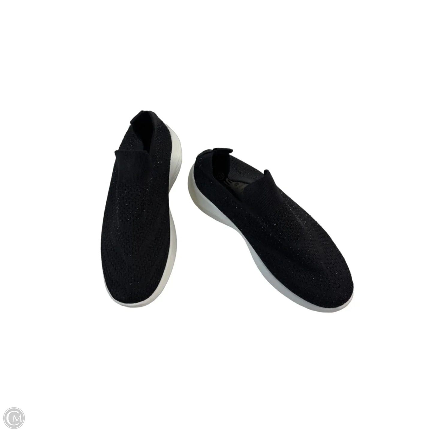 Shoes Sneakers By Clothes Mentor In Black & White, Size: 7.5