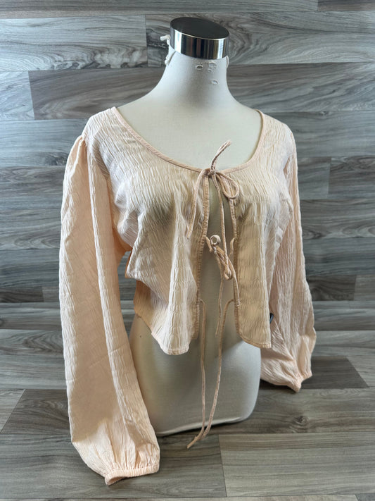 Top Long Sleeve By Levis In Peach, Size: M