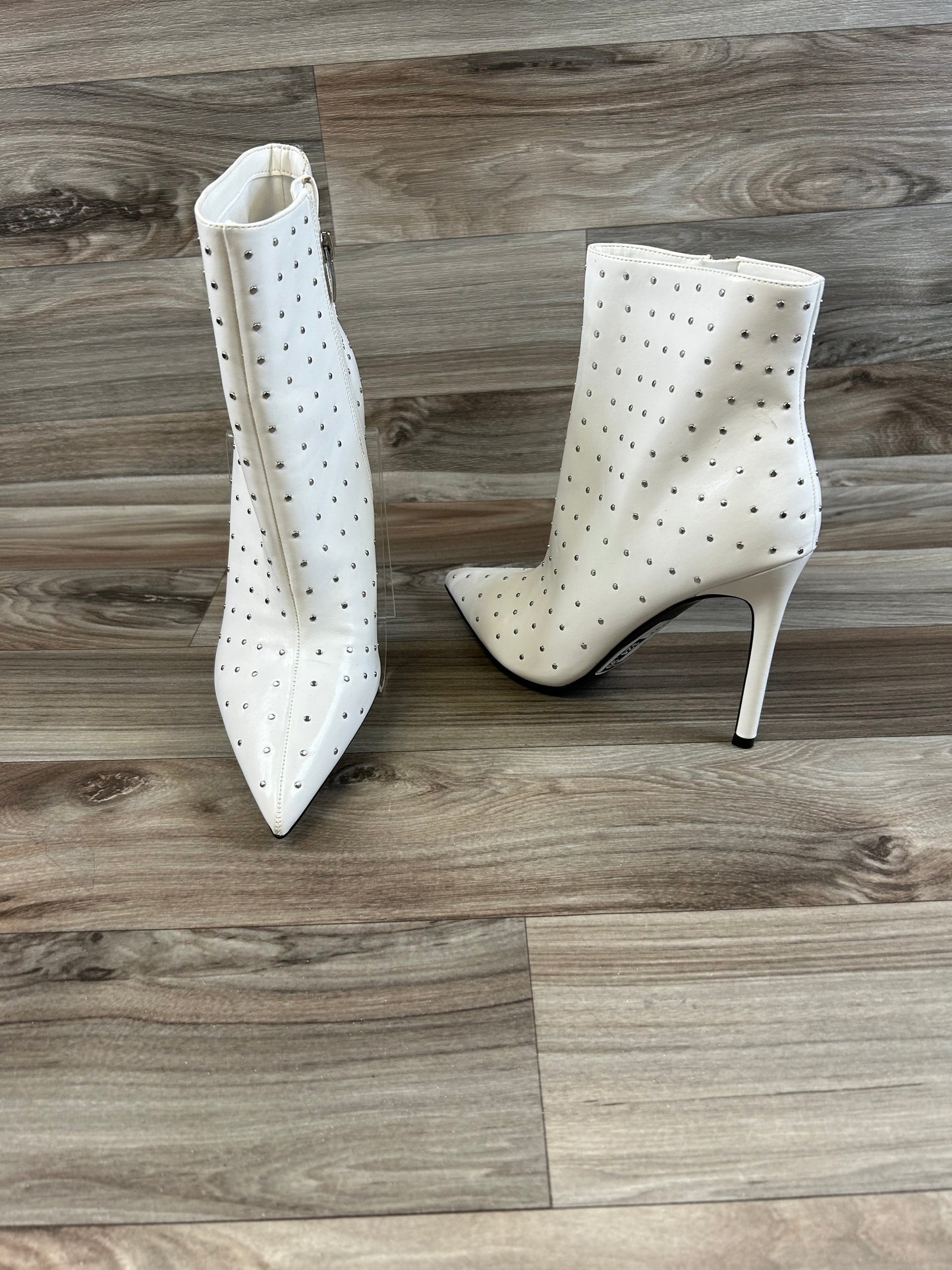 Boots Ankle Heels By Nine West In White, Size: 10.5