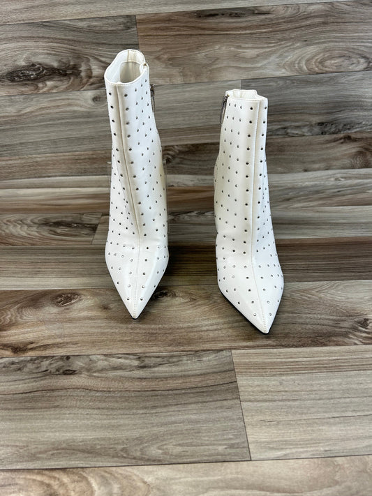 Boots Ankle Heels By Nine West In White, Size: 10.5