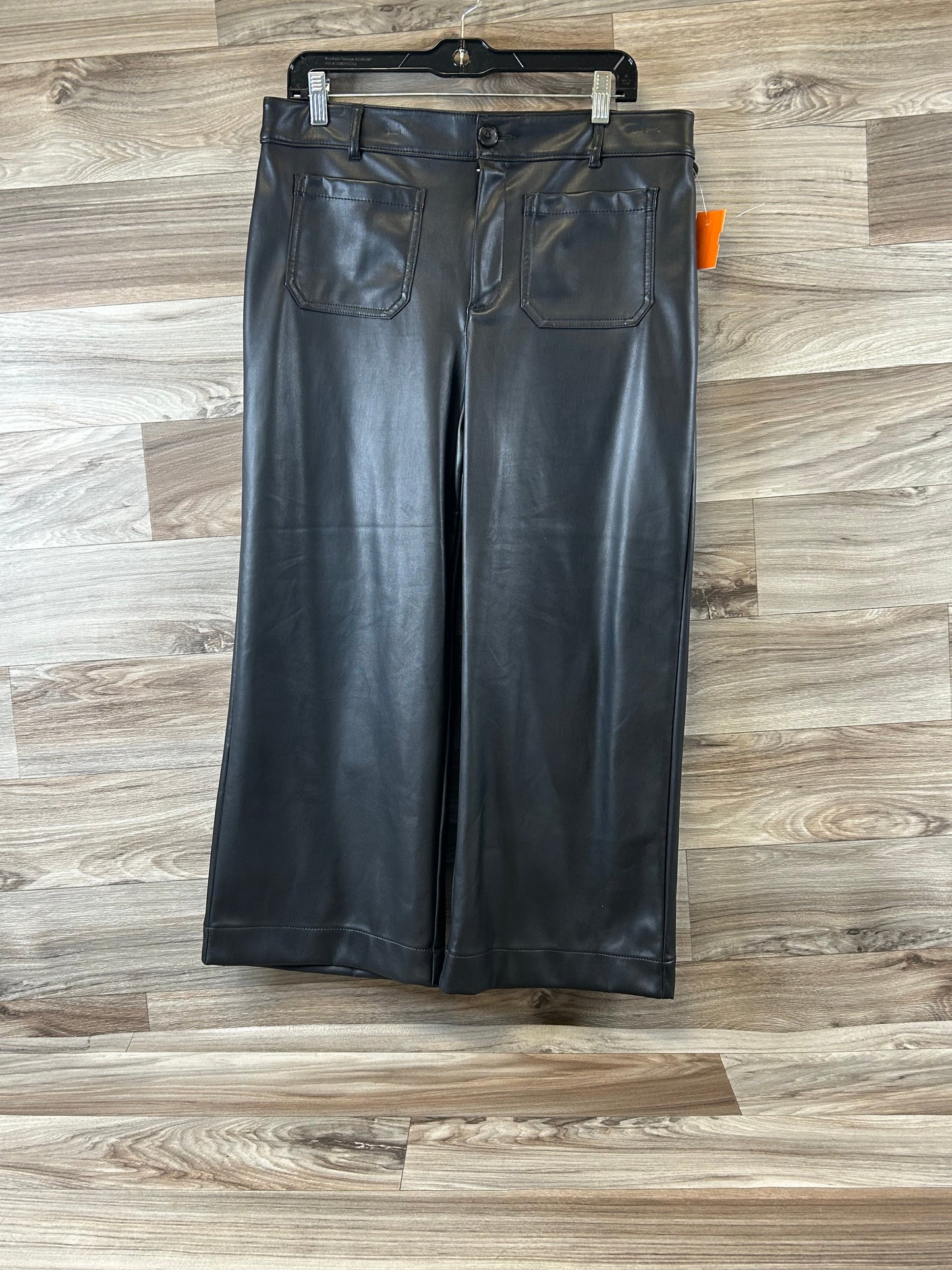 Pants Cropped By Loft In Black, Size: 12p