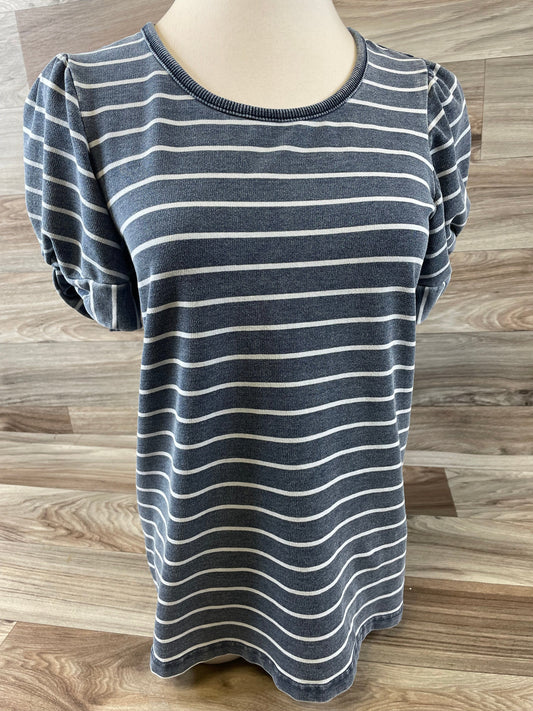 Top Short Sleeve By Jane And Delancey  Size: Xs