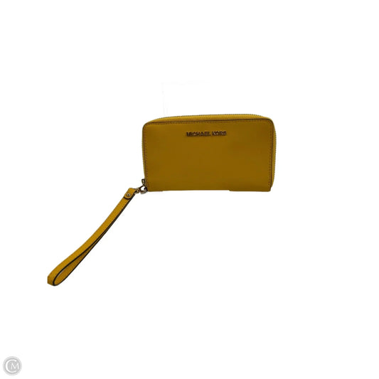 Wristlet By Michael By Michael Kors, Size: Medium