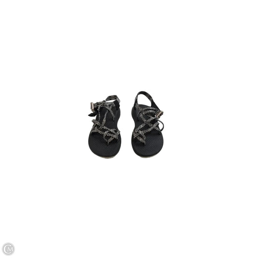 Sandals Flats By Chacos In Black & White, Size: 8