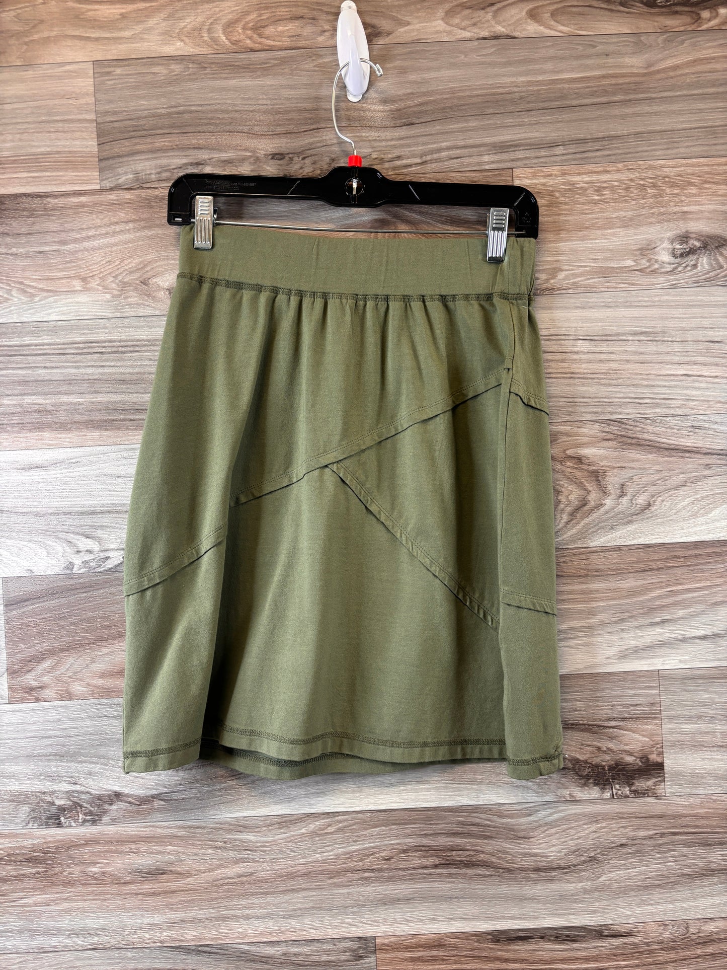 Skirt Mini & Short By Cmf  Size: 2