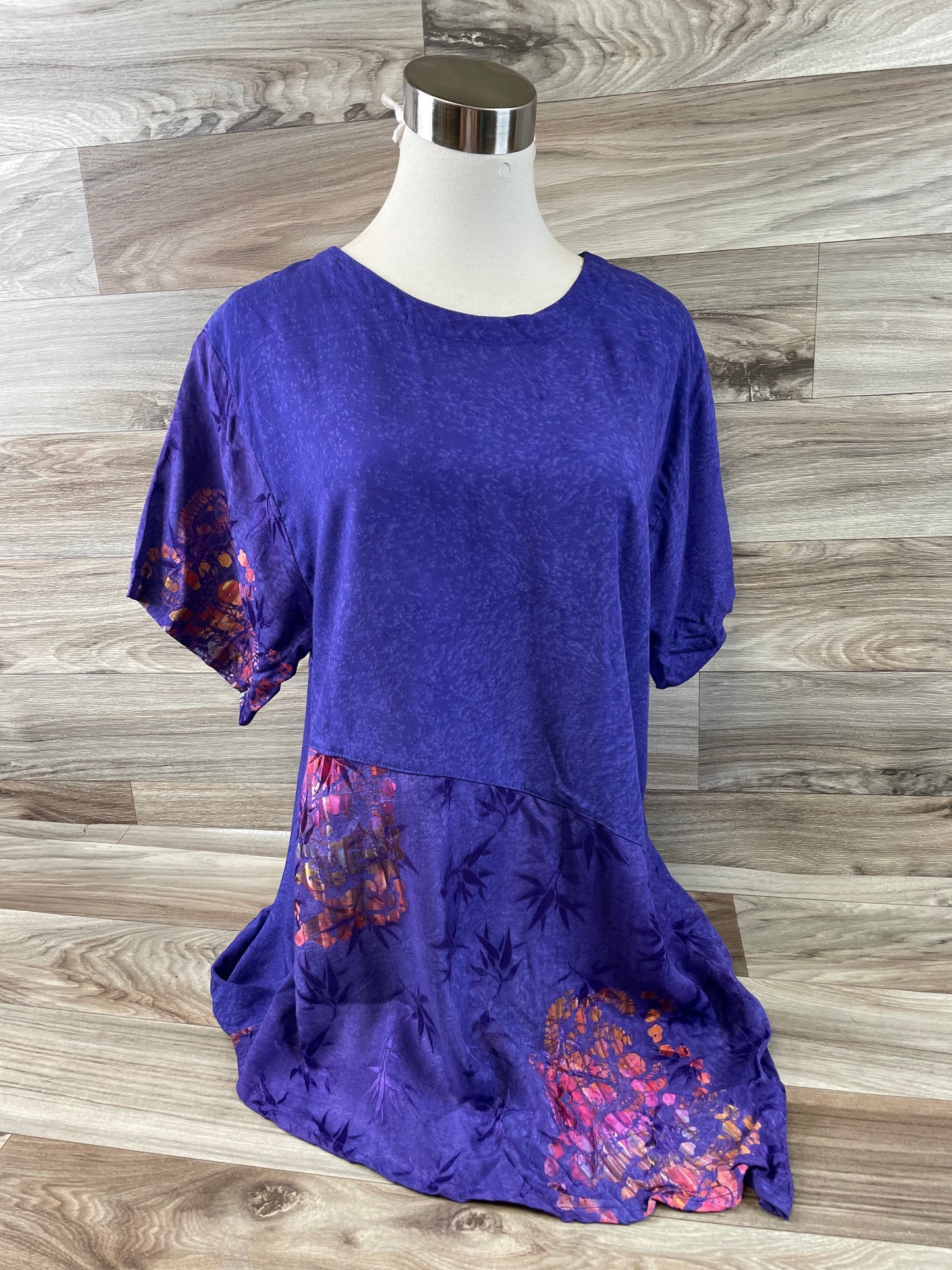Purple Top Short Sleeve Clothes Mentor, Size S