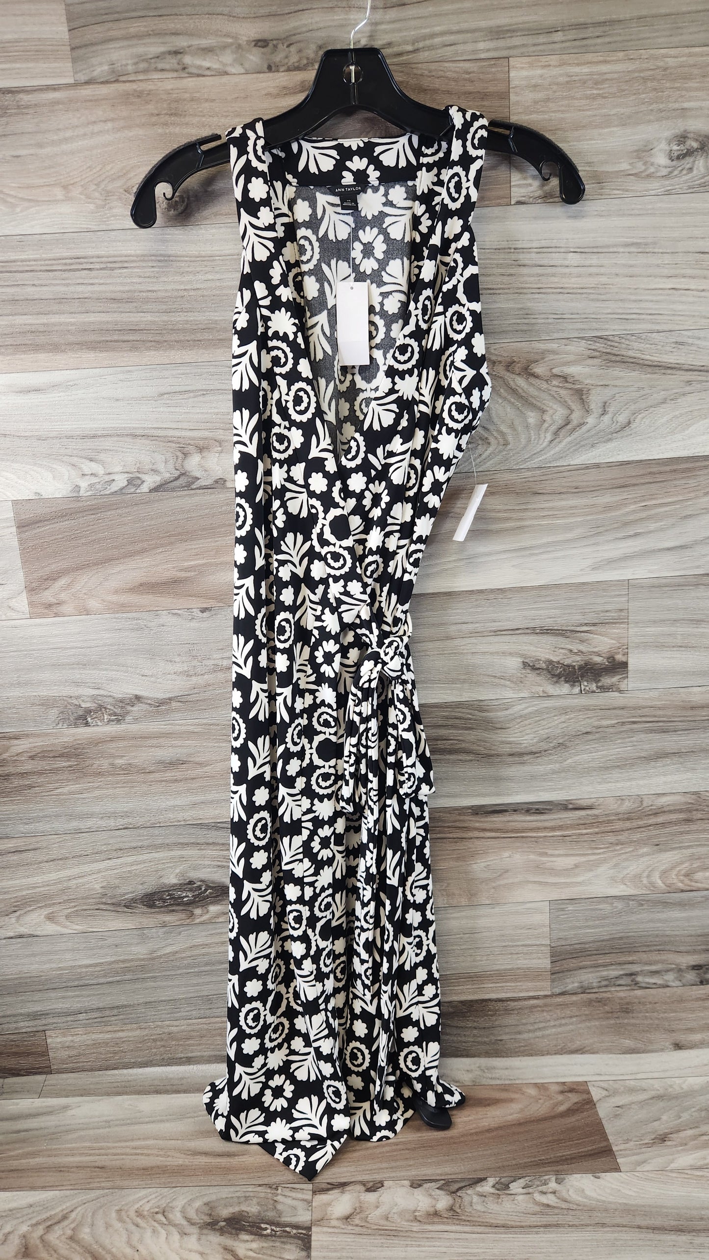 Black & White Dress Casual Midi Ann Taylor, Size Xs