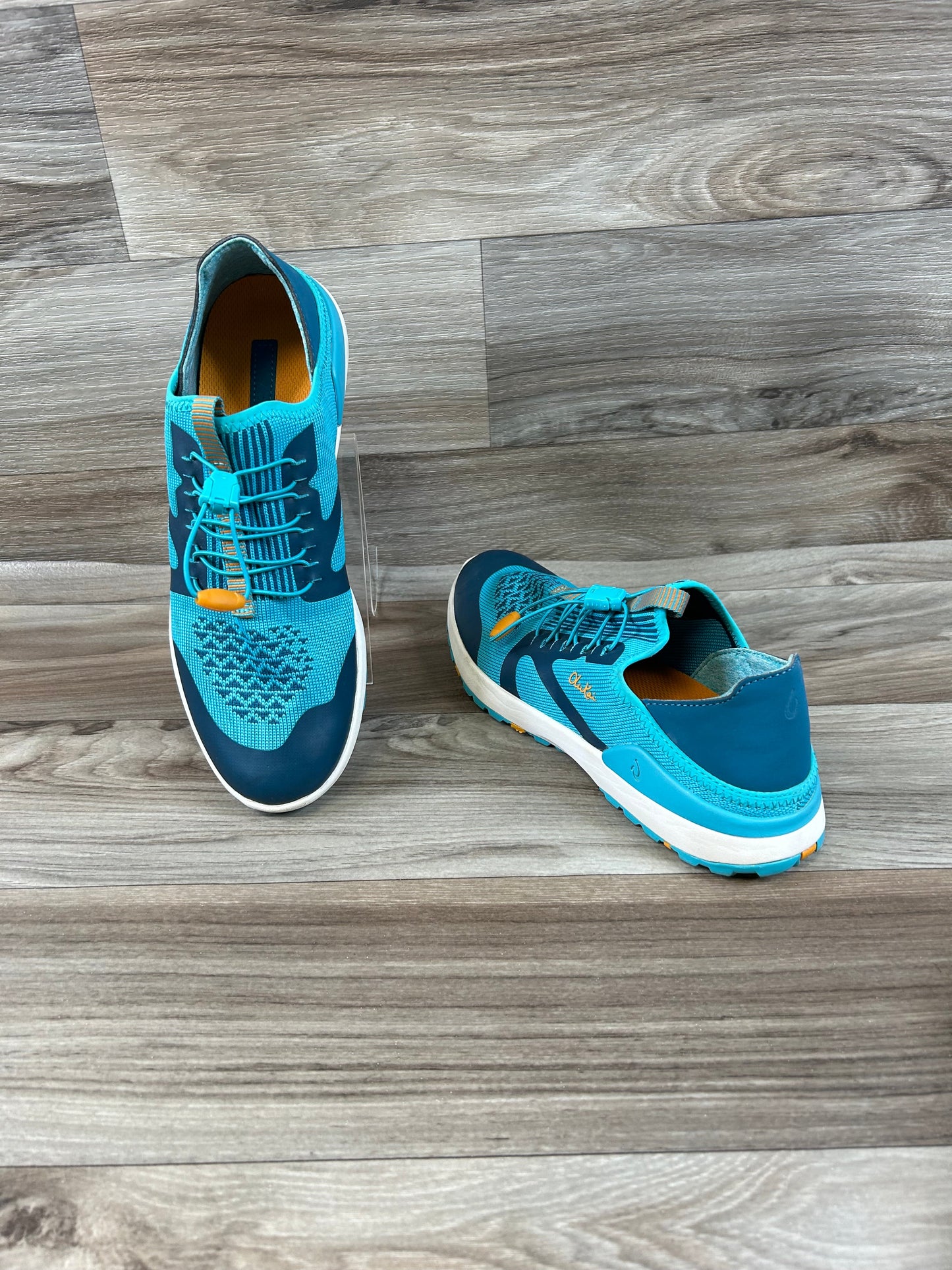 Blue Shoes Sneakers Olukai, Size 8