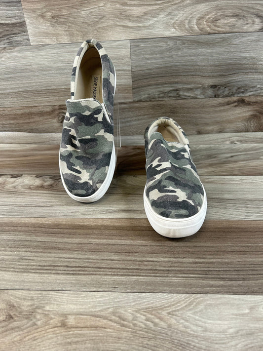 Camouflage Print Shoes Sneakers Steve Madden, Size 9