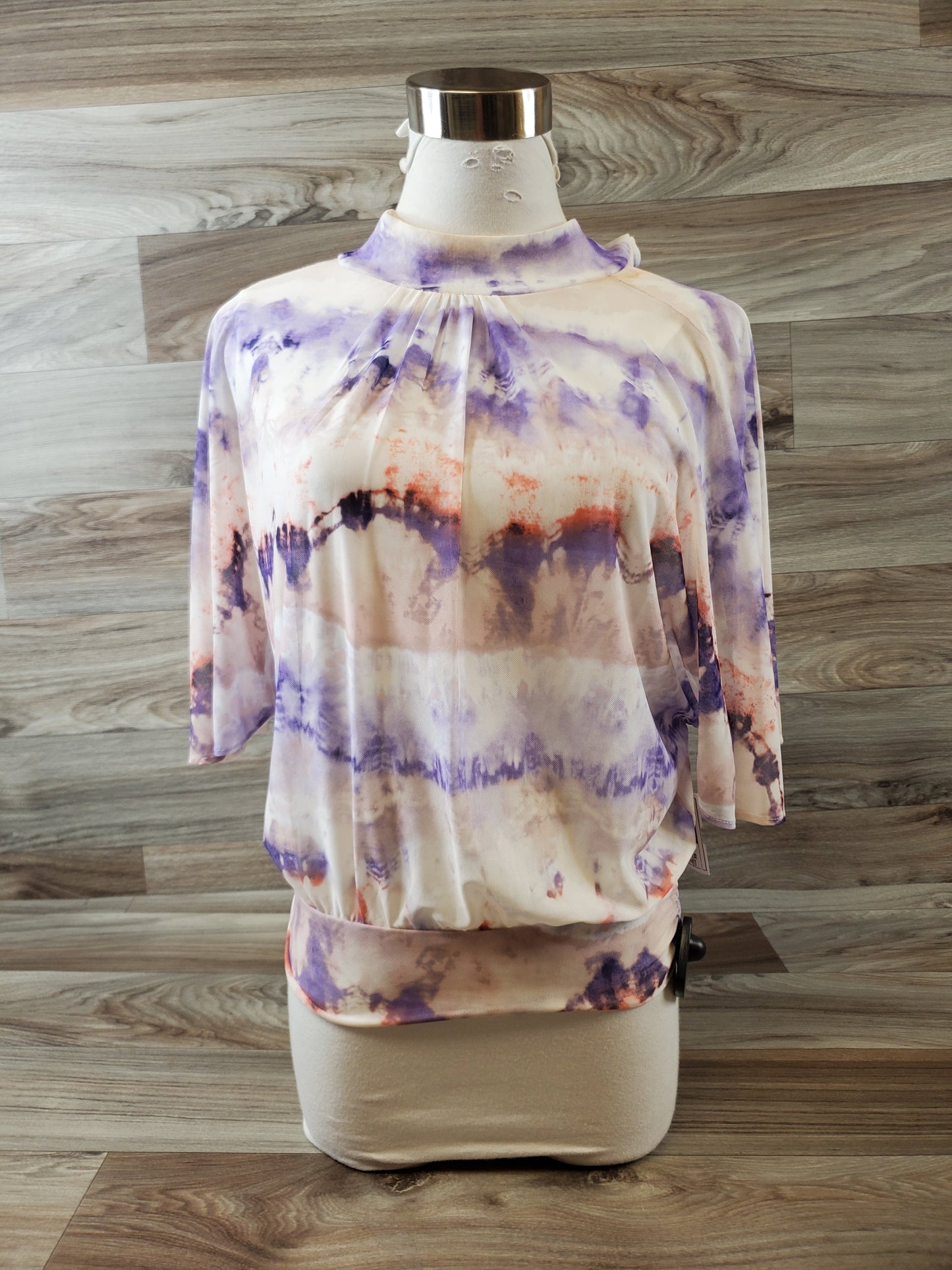 Top Short Sleeve By Jennifer Lopez In Purple & Tan, Size: Xs