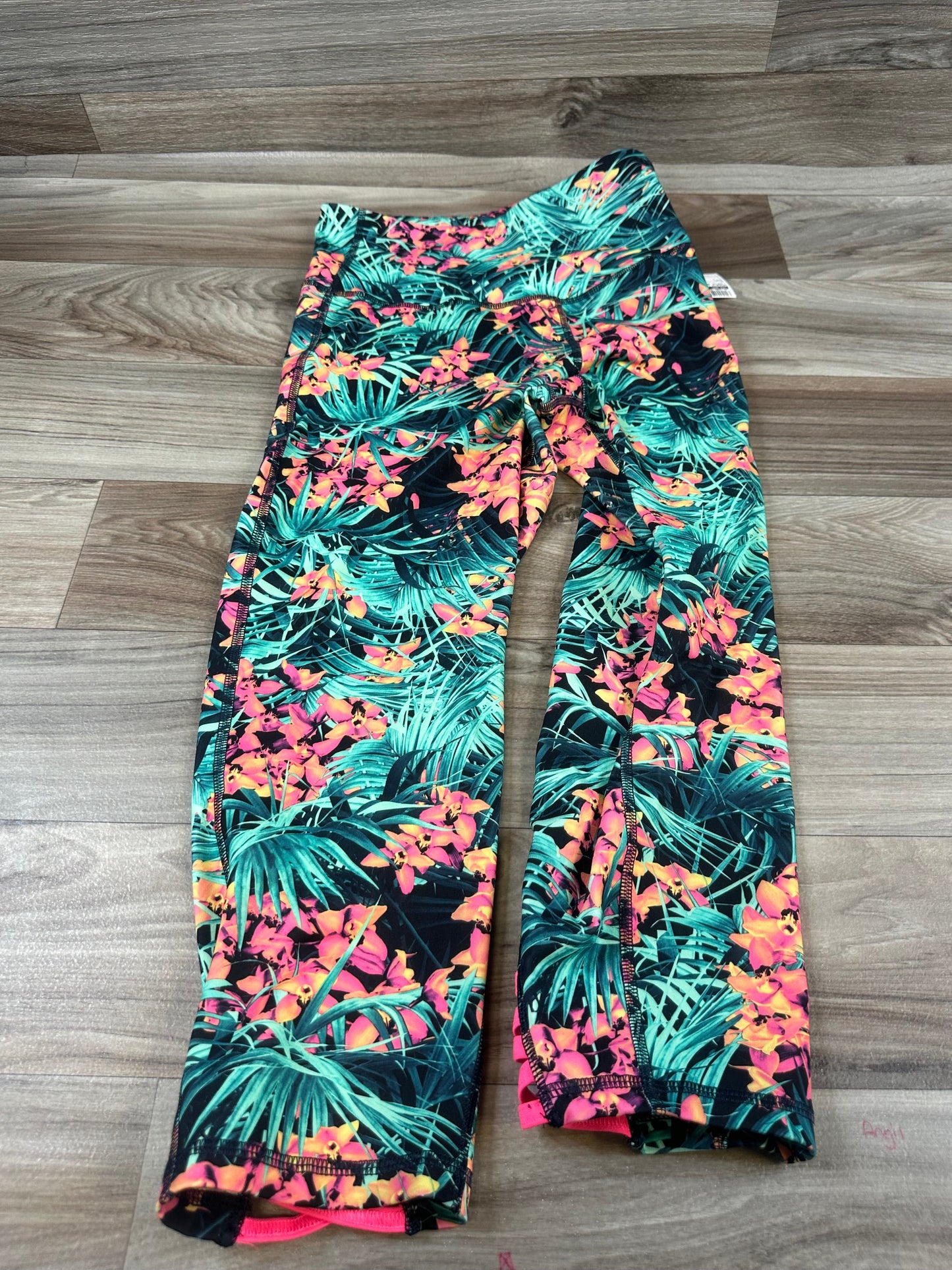 Athletic Leggings Capris By Old Navy In Tropical Print, Size: L