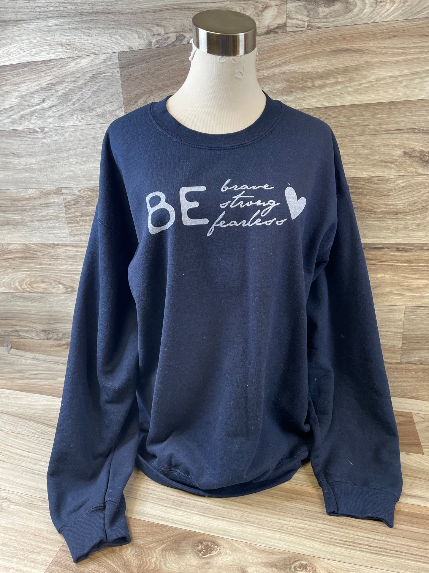 Sweatshirt Crewneck By Gildan In Navy, Size: L