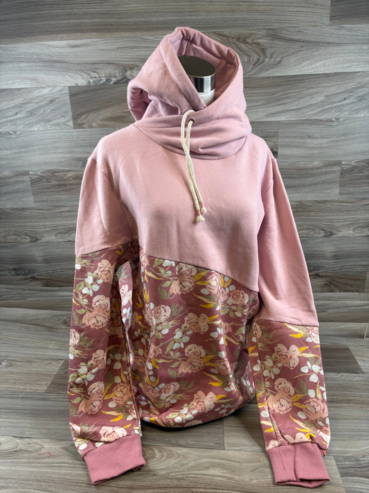 Sweatshirt Hoodie By Clothes Mentor In Peach, Size: Xl