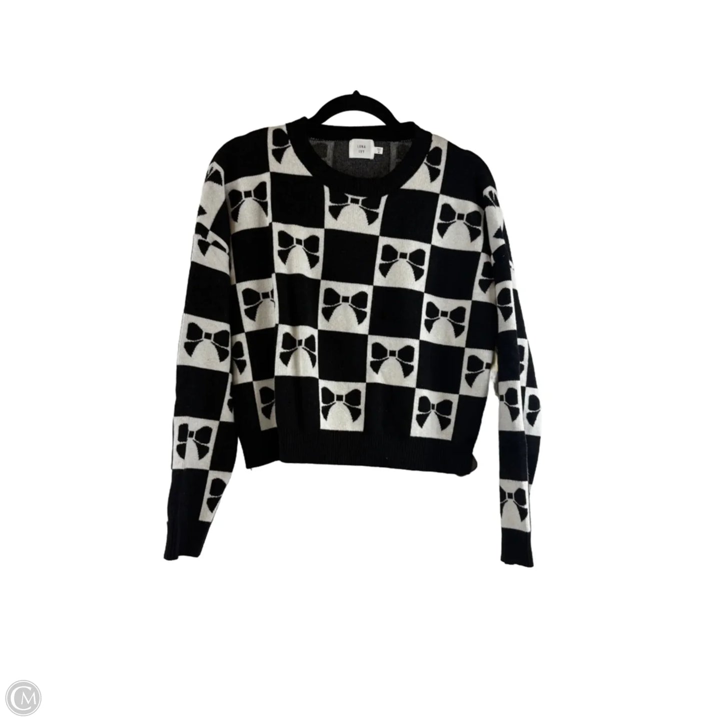 Sweater By Clothes Mentor In Black & White, Size: M