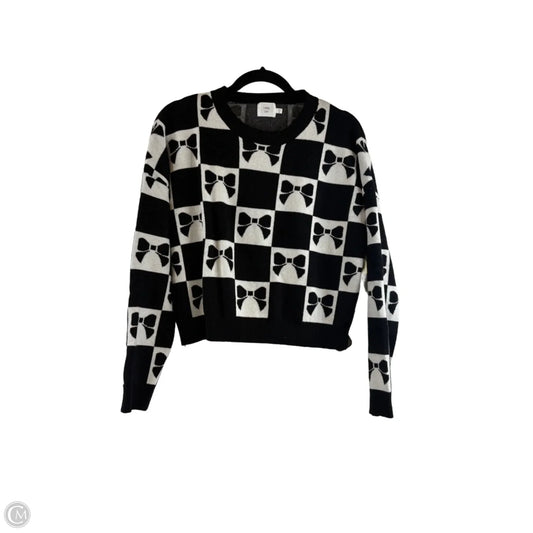 Sweater By Clothes Mentor In Black & White, Size: M