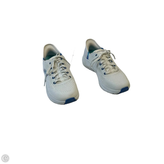 Shoes Athletic By Skechers In Blue & White, Size: 8.5