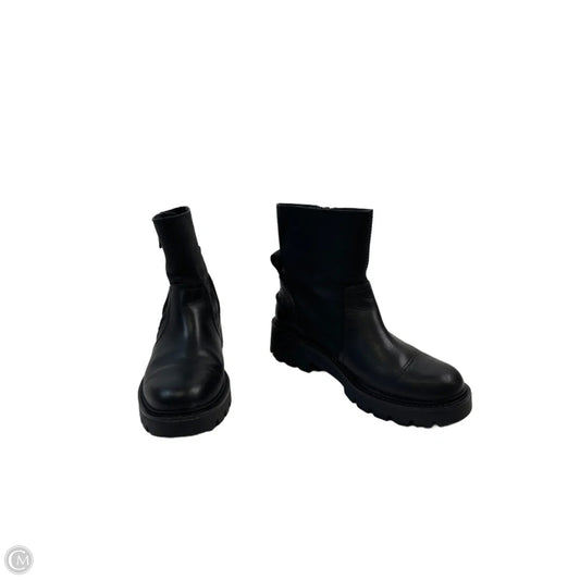 Boots Designer By Ugg In Black, Size: 6